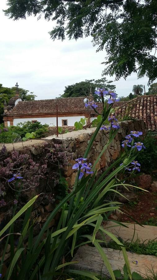 Antiquario & Pousada Da Matriz Hotel ทีราเดนเจส ภายนอก รูปภาพ