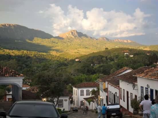 Antiquario & Pousada Da Matriz Hotel ทีราเดนเจส ภายนอก รูปภาพ